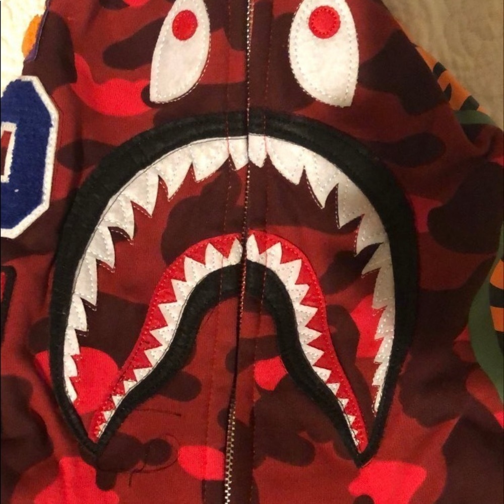BAPE REF HOODIE